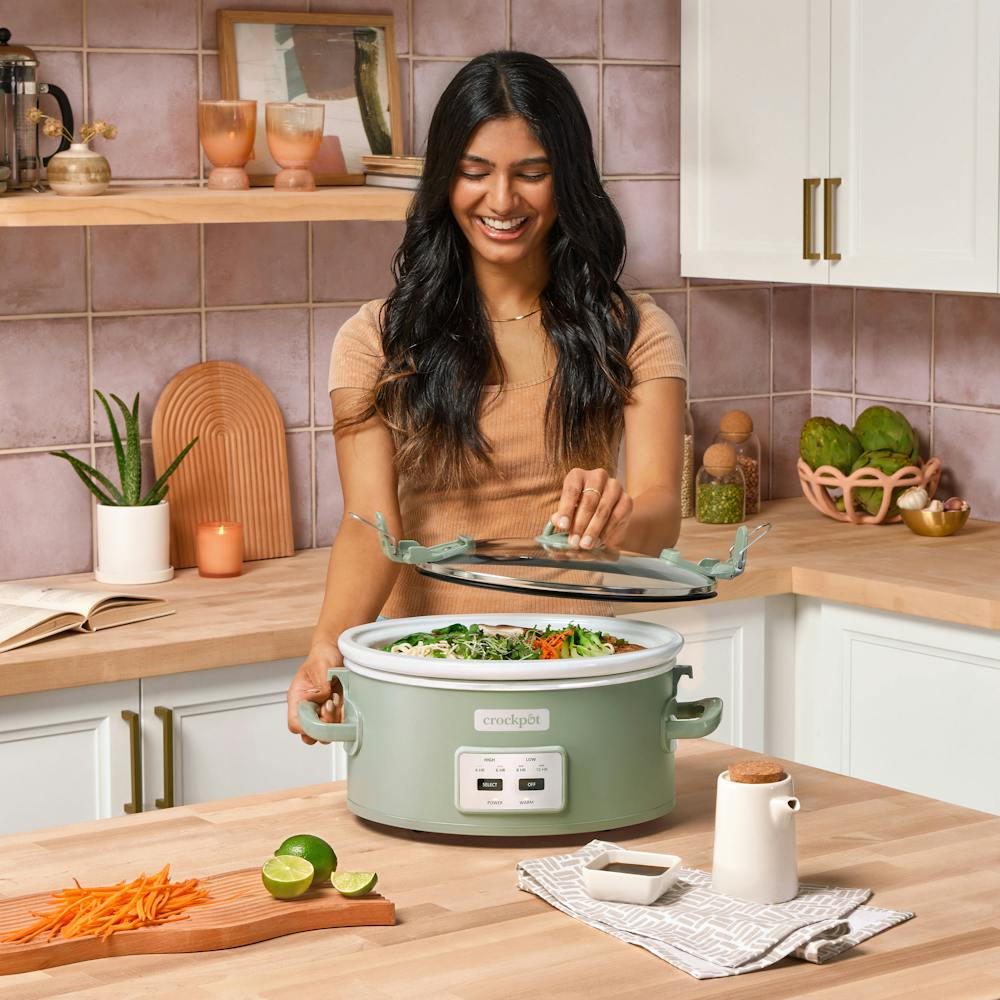 crock-pot-programmable-design-series-6-quart-cook-and-carry-slow-cooker-moonshine-t1 3f87b859-8171-37ea-b973-bcd7f8f2515e.jpg