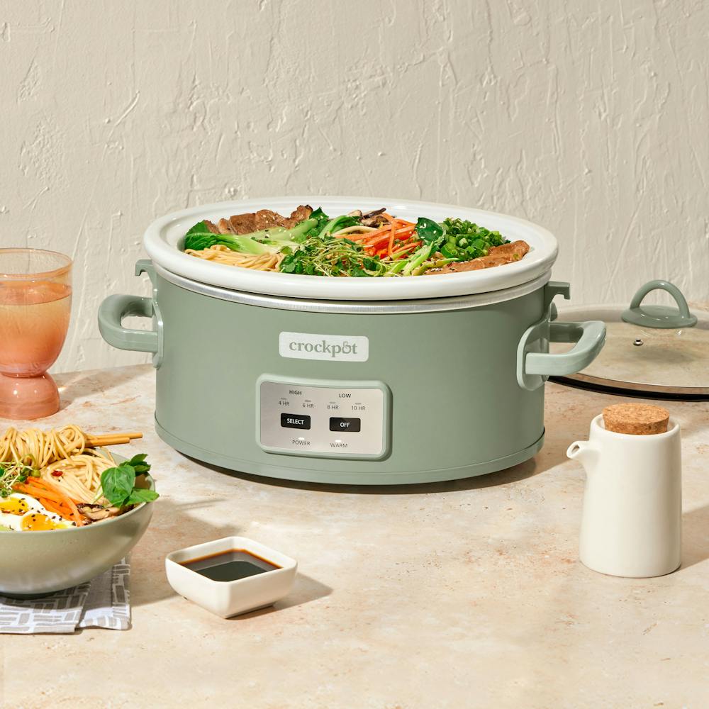 crock-pot-programmable-design-series-6-quart-cook-and-carry-slow-cooker-moonshine-t1 94e6cb40-ae64-3660-918d-c04a575e1d96.jpg