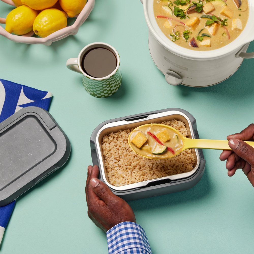 crock-pot-go-portable-food-warmer-electric-lunch-box-with-detachable-cord-m6 DC-39029-Crockpot_CPGO-ATF05-nogfx