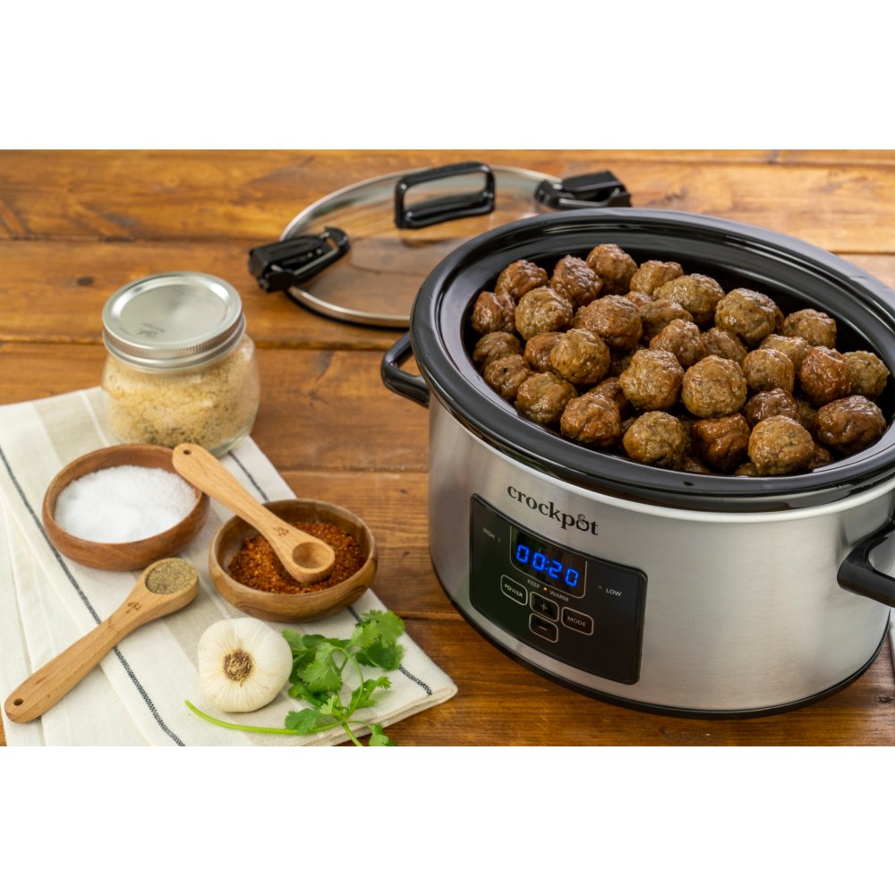 crock-pot-programmable-4-quart-cook-and-carry-slow-cooker-stainless-steel-c4 crockpot_shot_9_CPSCVC40LL-S copy